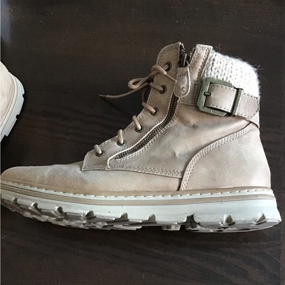 Womens Cliffs by White Mountain Laceup Boots - Picture 3 of 6